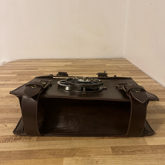 Penny Dreadful Steampunk Clock Brown Faux Leather Studded Buckles Details Bag - Picture 5 of 12